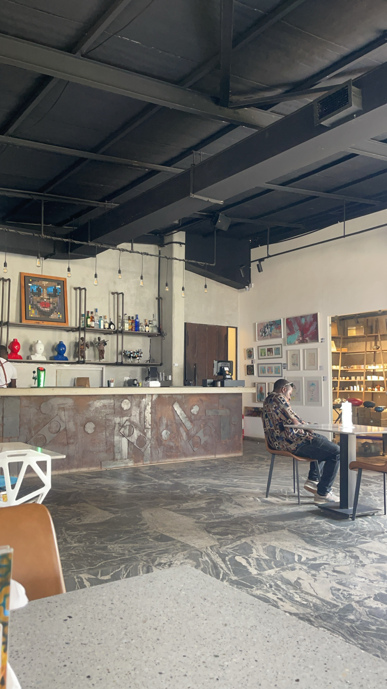 moeshen cafe space